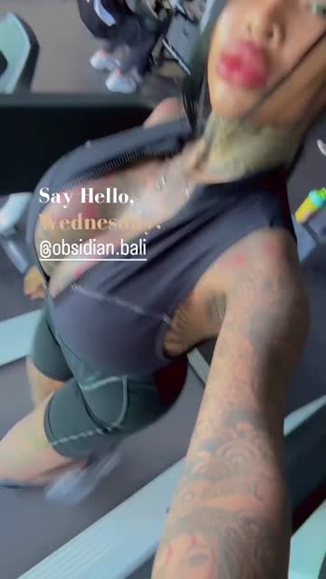 workout selfie big tits sexy free porn video