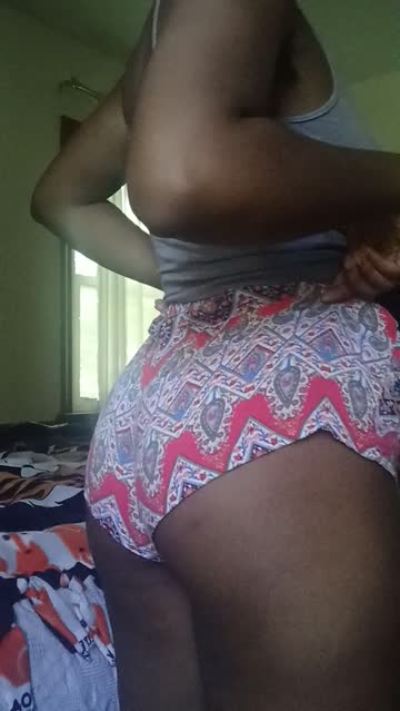 ebony thighs big ass 