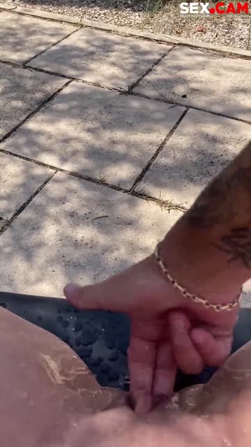 outdoor fingering pov cheating squirt free porn video