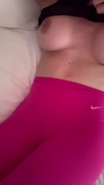 big tits boobs busty milf amateur masturbating blonde sex video