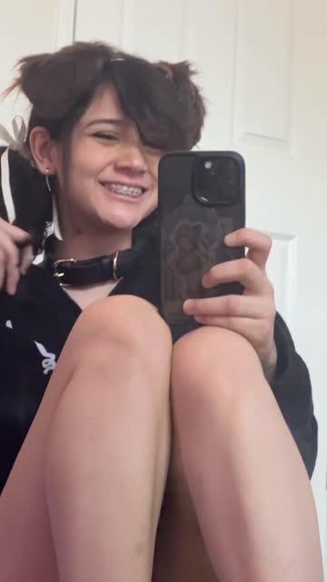 big tits braces freckles alternative emo puppy free porn video