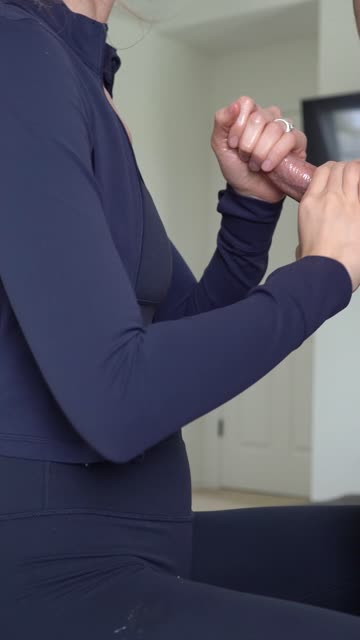 onlyfans handjob amateur free porn video