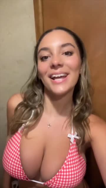 college bikini big tits busty teen hot video
