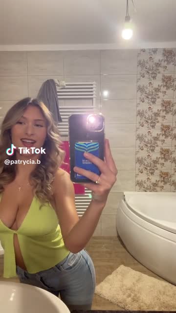 natural tits amateur boobs tits tiktok babe nsfw video