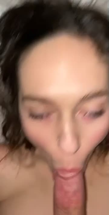 deepthroat naked white girl homemade nude brown eyes free porn video