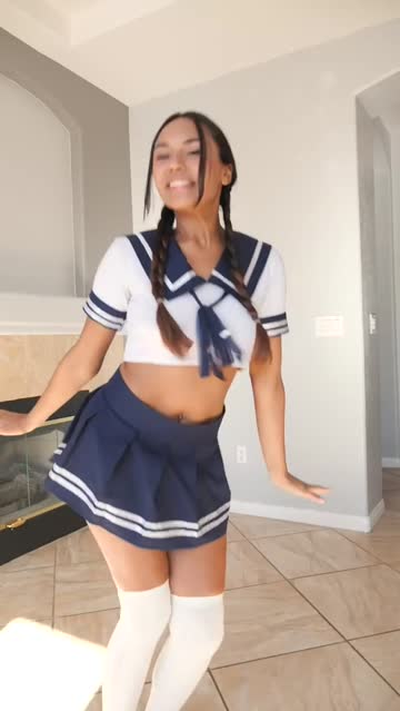 ass schoolgirl tits hot video