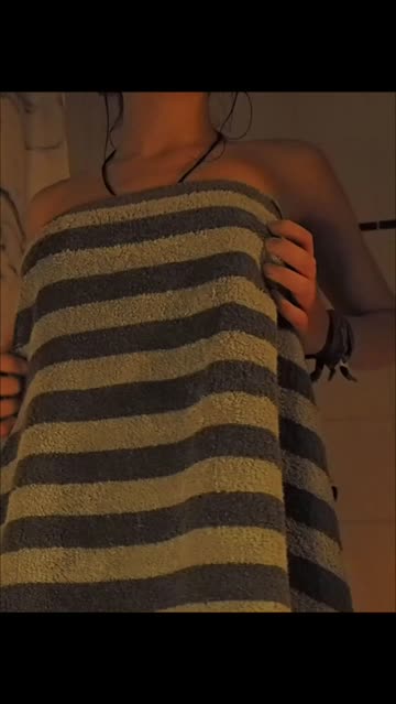 onlyfans cute towel teen small tits xxx video