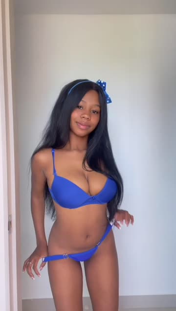 ebony onlyfans amateur teen cute big tits 
