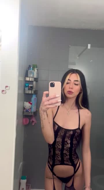 teen petite cute onlyfans 