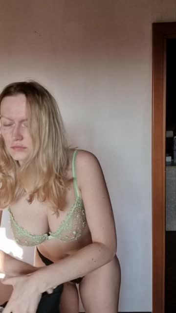 big tits blonde pussy hot video