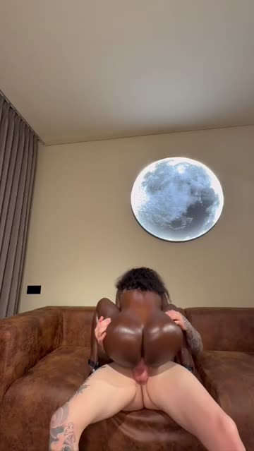 riding booty amateur free porn video