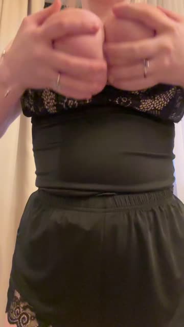 teen tits boobs 
