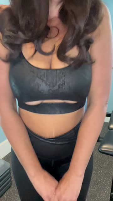 boobs gym milf tits big tits sex video