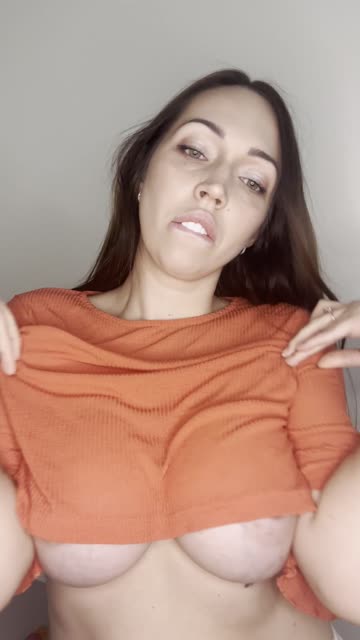 milf natural tits big tits tits nsfw video