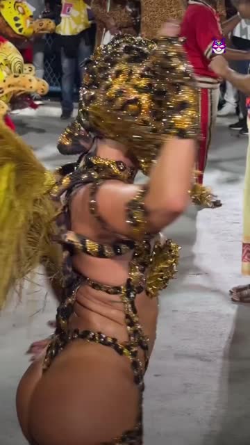 ass blonde big ass 