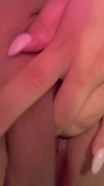 rubbing teen wet pussy xxx video