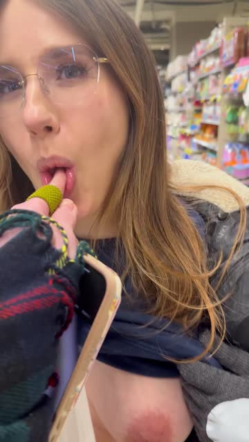 tits wife tongue fetish public flashing pregnant milf hot video