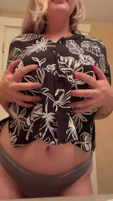 big tits titty drop blonde sex video