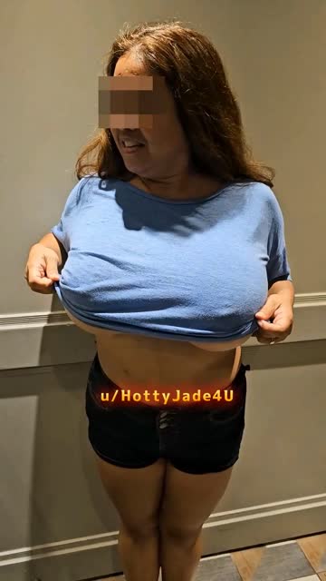 flashing exhibitionist boobs big tits porn video