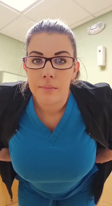 nurse big tits hotnursefla busty on/off porn video