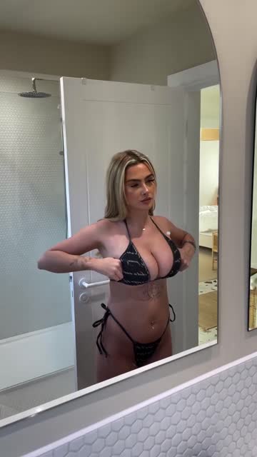 boobs tits bikini free porn video