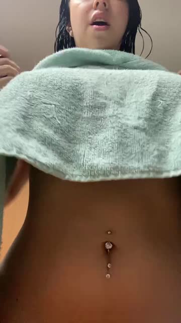 tits onlyfans natural tits amateur teen latina hot video
