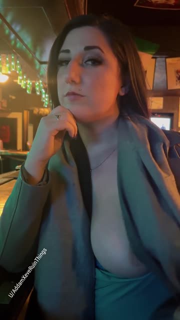 hotwife pawg public thick natural tits free porn video
