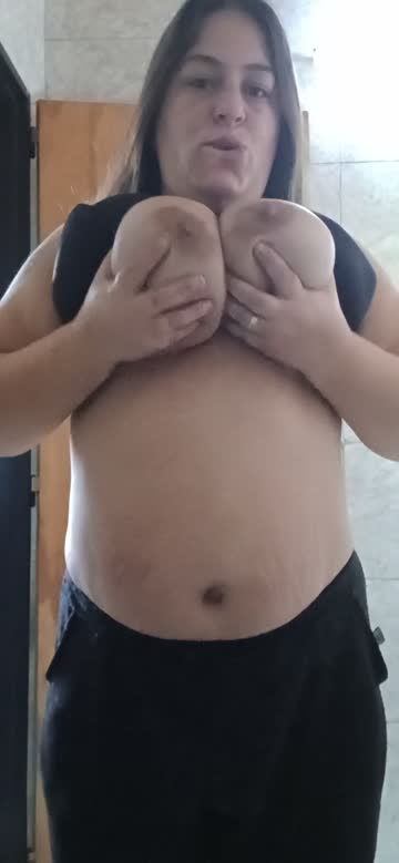 huge tits boobs big tits latina amateur homemade onlyfans porn video