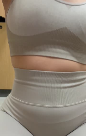 boobs gym tits onlyfans public ass r/asiansgonewild porn video