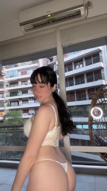 big tits amateur ass 