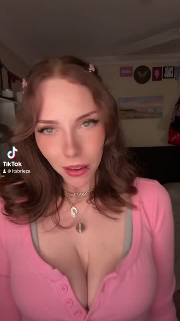 boobs amateur cute big tits brunette tiktok tease free porn video