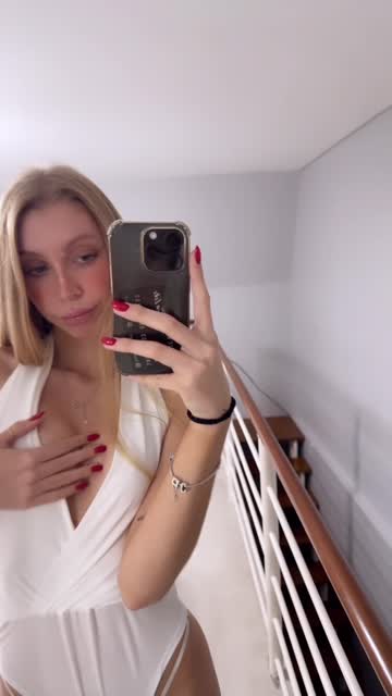 amateur ass big tits 
