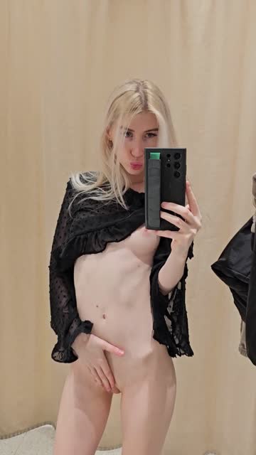changing room teen skinny mirror hot video