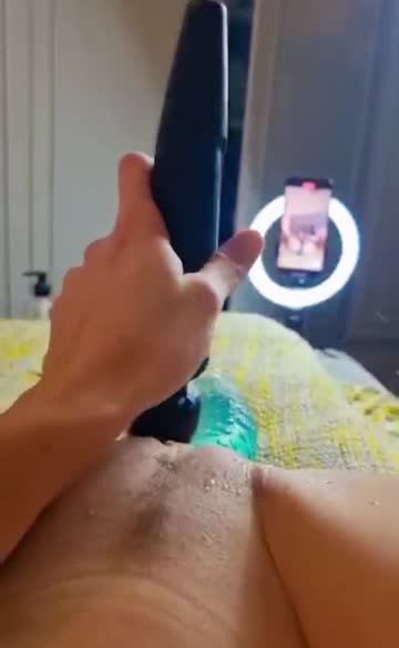 magic wand wet pussy masturbating squirting squirt nsfw video