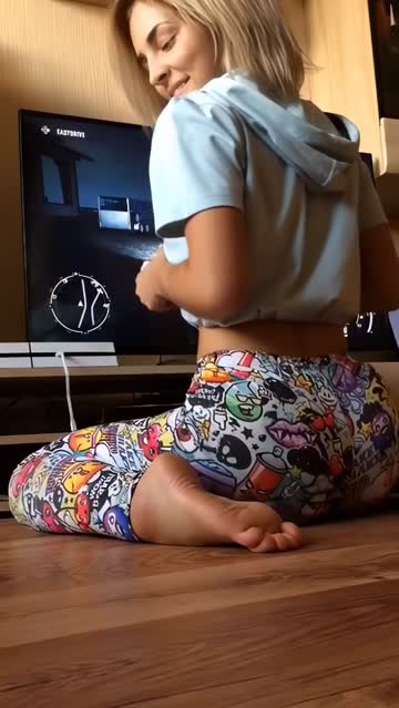dance lapdance feet ass teen dirty feet porn video