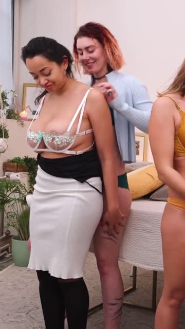 foursome squirting orgy lesbian lesbians squirt sex video