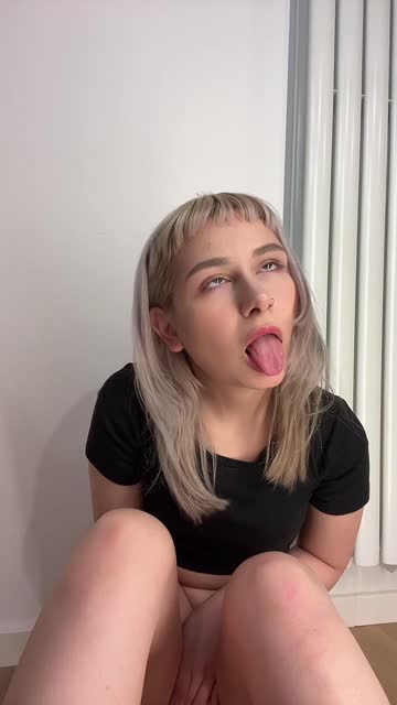 masturbating horny teen onlyfans porn video