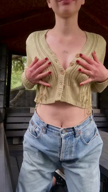 outdoor flashing 21 years old sex video