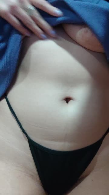 brunette natural tits babe tits porn video