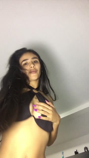 solo latina brunette xxx video