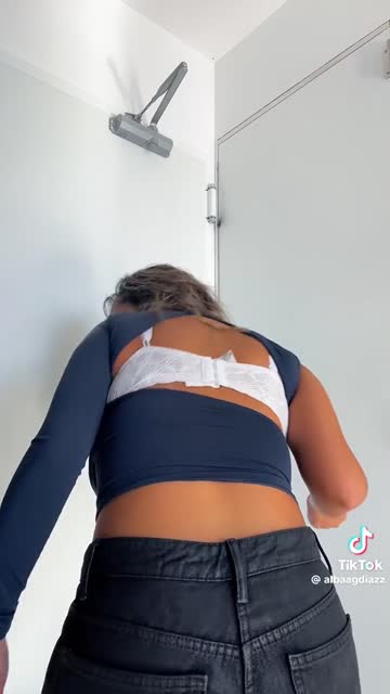 tiktok dancing busty spanish big tits hot video