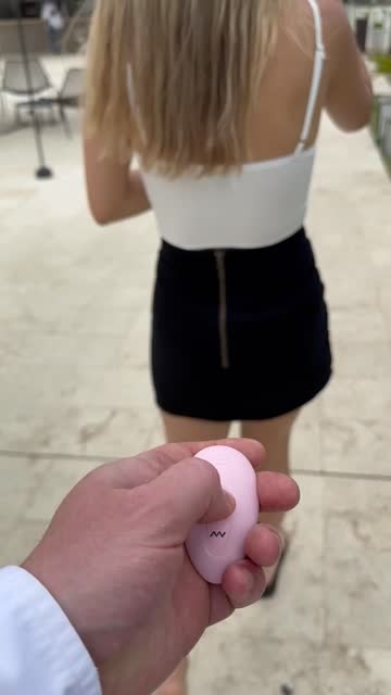 doggystyle amateur remote control cumshot riding nsfw video