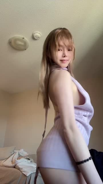 babe tease asian 