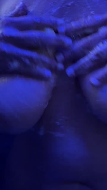 amateur big tits tits nsfw video