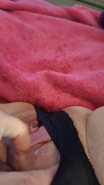 squirting masturbating pussy hairy pussy xxx video