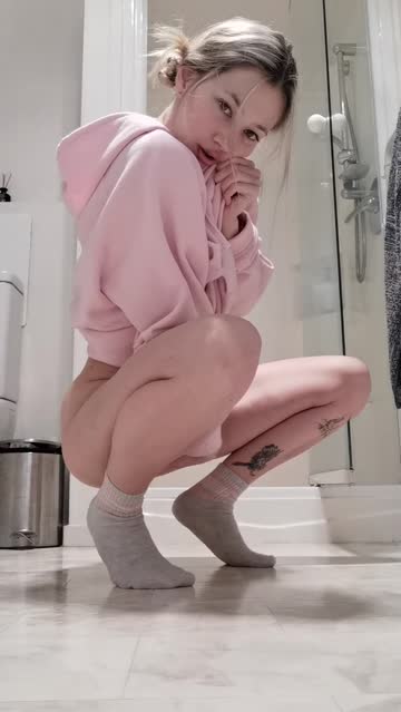 miss alice 94 tease tattoo teen clothed nsfw video