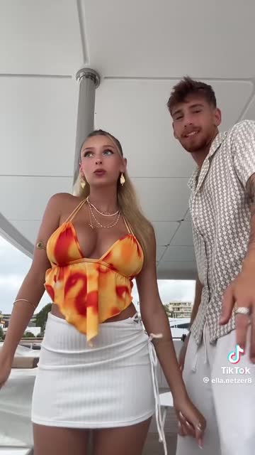 big tits amateur ass 