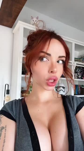 boobs redhead babe 