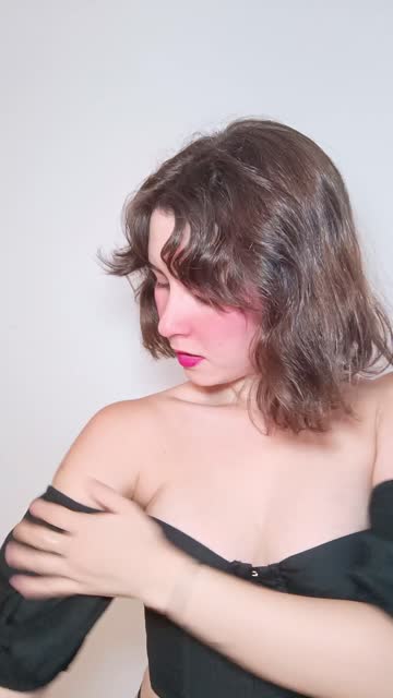 cleavage tits onlyfans amateur xxx video