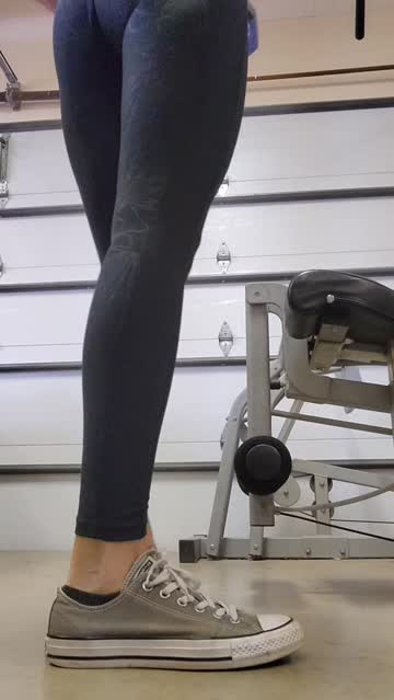 workout milf leggings hot video